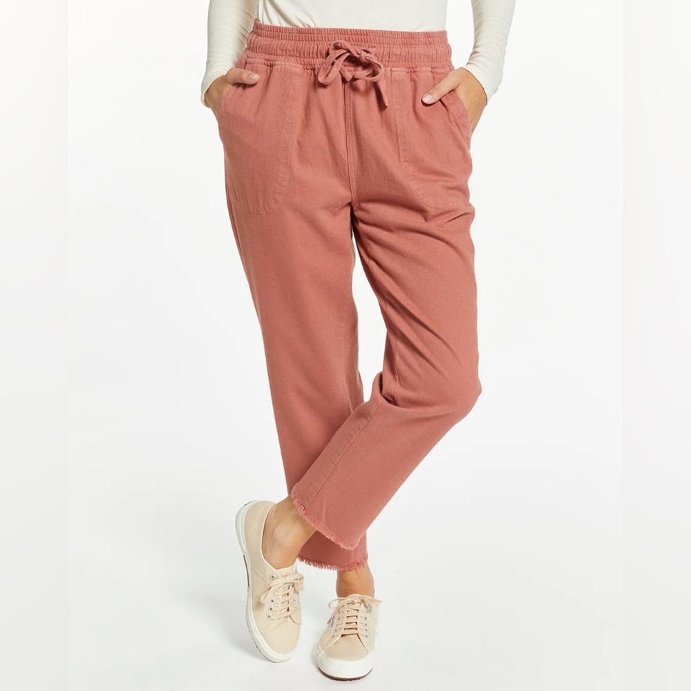 Thread & Supply Tuscany Jogger in Salmon - M